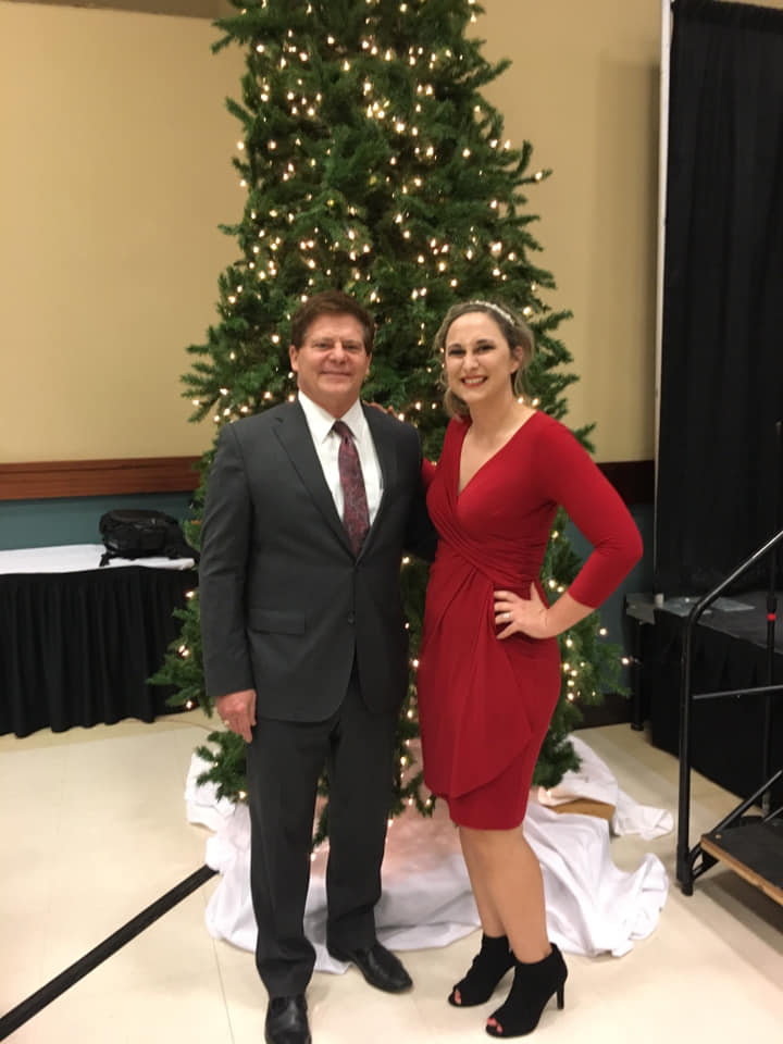 Large Crowd Attends Mayor’s Christmas Party